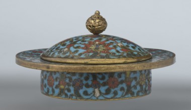 Tin with a lid, Paderewski, Ignacy Jan 1860–1941, Chinese, Qing 1644–1911, Qianlong period,
