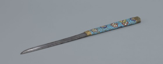 Travel cutlery set in case; 19th century China, Qing dynasty. Includes: a Knife with cloisonné