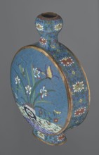 Vase - moon bottle pilgrim bottle with a flattened belly, supported by a separate oval high foot,