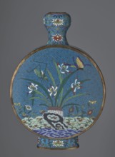 Vase - moon bottle pilgrim bottle with a flattened belly, supported by a separate oval high foot,