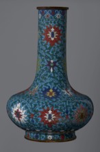Vase, gift, Chinese, Qing dynasty 1644–1911, cloisonné enamel with lotus and lotus tendril ornament