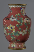 Vase, Chinese, Qing dynasty, Xianfeng period 1851–1861, 1st half of the 19th century. Cloisonné