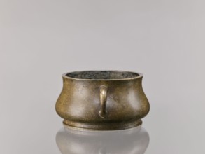 Censer, Chinese, Qing dynasty 1644–1911, 18th century; ceremonial/ritual vessel; backdated