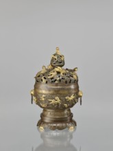 Censer with a cover on a base;, Qing 1644–1911, Chinese art. Ceremonial/ritual vessel: censer with