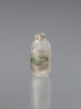 Snuffbox with spoon, Chinese, Qing dynasty 1644–1911. Rounded sides, colorful painted decoration