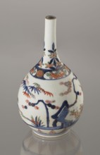 Bottle, ca. 1700–1730, porcelain; Arita, Japan. Height 22.3 cm, diameter 12.2 cm. Decorated in