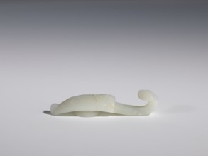 Belt clasp, Chinese, Chinese art, cicadas, lizards, Qing 1644–1911. Stem: stylized cicada with a