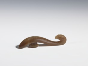 Belt clasp, purchase provenance; Chinese; Qing dynasty 1644–1911; brown jade with lighter spots;