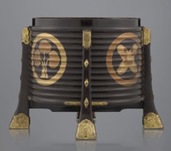 Container hokai for shells for the game kai awase, Japanese, Meiji 1868–1912 and late Edo 1603–1868