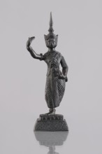 Dancer figurine, Southeast Asian art, Southeast Asia culture, dancers, provenance unknown, 1st half