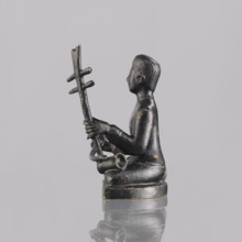 Musician figurine, art of Southeast Asia, Southeast Asia culture, musicians, 1st half of the 20th