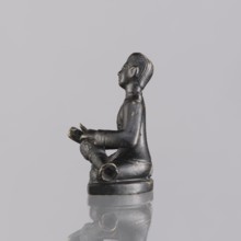 Musician figurine, Southeast Asian art, musicians, Southeast Asia culture, 1st half of the 20th