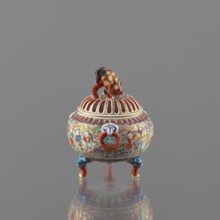 Incense burner with lid, Kutani, figurative scenes, Japanese art, Japanese culture, colored