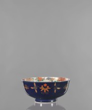 Bowl, colored porcelain, ceramics; decorated with flowers, lotuses, and fantastic animals fo