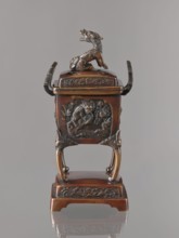 Incense burner kôro with cover, Japanese, Meiji 1868–1912. Incense burner in the shape of a cuboid