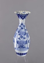 Vase, ceramics, blue and white porcelain, Japanese, 19th/20th century, plant ornaments, vessel,