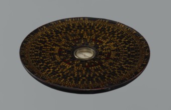 Feng shui compass luopan, Chinese, Qing 1644–1911, 19th century. San yuan luo pan also known as yi