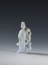 Taoist goddess?;, Chinese; Qing dynasty 1644–1911; Taoism; flowers iconography; scepter; green-pink