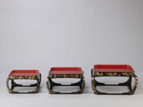 Set of three trays on legs kakeban, Japanese, Edo period early 19th century. Low tables,