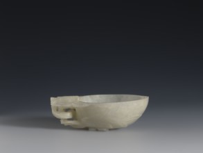A vessel for rinsing brushes, Chinese, Qing dynasty 1644–1911, 19th century. Painted decoration of