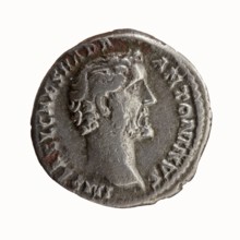 Denarius, Antoninus Pius 86–161; Roman emperor 138–161, issuer. Obverse: head of Antoninus Pius