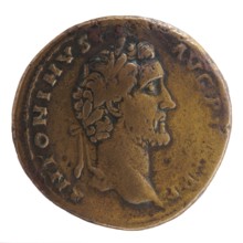 Sestertius, Antoninus Pius 86–161; Roman emperor 138–161. Issuer: Antoninus Pius. Obverse: head of