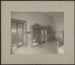 Lódz. Maurycy Poznanski's Palace . Interior of a bedroom, in the Art Nouveau style—view of the wall