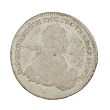 Obverse: male bust in armour and wig, turned to the right, divides an inscription in the rim; on