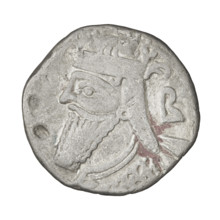 Tetradrachm (subaerate?), Vologases IV (king of the Parthians; 147–191). Obverse: head of Vologases
