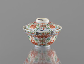 Bowl with a lid; maker: unknown; associated name: Paderewski, Ignacy Jan (1860–1941)