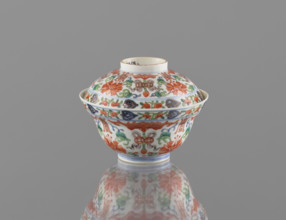 Bowl with a lid. Maker: attributed to Ignacy Jan Paderewski (1860–1941). Chinese, Qing dynasty