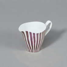 Milk jug from the 'Carry' coffee set; designer: Wincenty Potacki (1904–2001); manufacturer: Fabryka
