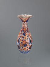 Vase with peonies and sakura, Imari style, Meiji period (1868–1912), decorated with phoenixes