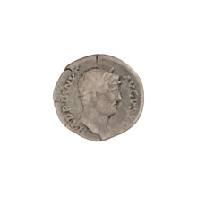 Denarius of Hadrian (reign 117–138). Obverse: head of Hadrian in laurel wreath facing right; rim