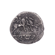Denarius; obverse: head of Roma in helmet right, behind it the sign of value X, beaded border.