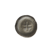 Denarius (bracteate) with isosceles cross with widening arms; in one angle between the arms a