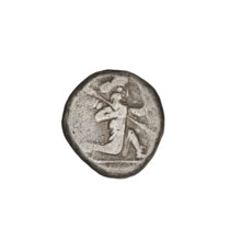 shekel (siglos); Darius III (king of Persia; 337–330 BC); incusum (iconographic); bows (weaponry);