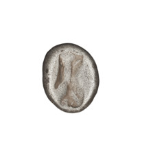 Shekel (Achaemenid, 550–330 BC). Obverse: male figure wearing a crown in a long robe, kneeling on