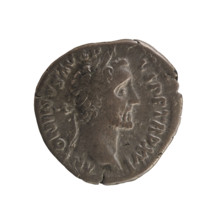 denarius, Antoninus Pius (86–161; Roman emperor 138–161) — iconography: busts, Vesta (mythology),