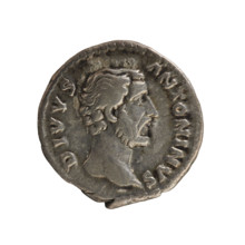 Denarius, posthumous issue for Antoninus Pius (86–161, Roman emperor 138–161) and Marcus Aurelius