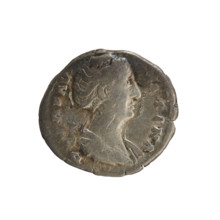 Denarius, Antoninus Pius (86–161; Roman emperor 138–161) and Faustina the Elder (98–141; Roman