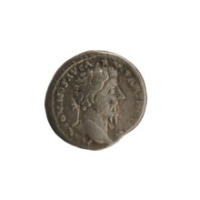 Denarius of Marcus Aurelius (121–180; Roman emperor 161–180). Obverse: laureate head of Marcus