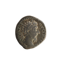 Denarius, Marcus Aurelius (121–180; Roman emperor 161–180). Obverse: Head of Marcus Aurelius with a