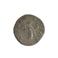 denarius, Marcus Aurelius (121–180; Roman emperor 161–180), Faustina the Younger (ca. 130–176;