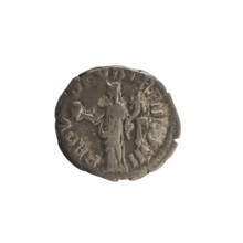 denarius, Lucius Verus (130–169; Roman emperor 161–169); obverse: emperor's head right, legend IMP