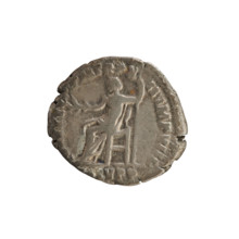Denarius of Commodus (161–192; Roman emperor 177–192). Silver coin, weight 2.66 g, axis 180°.