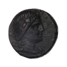 Bronze coin, Pantikapaion; obverse: head of young Dionysus in an ivy wreath facing right; reverse: