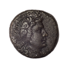 Bronze coin, Pantikapaion; obverse: head of young Dionysus in an ivy wreath facing right; reverse: