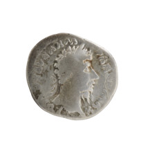 Denarius of Lucius Verus (130–169; Roman emperor 161–169). Obverse: Head of Lucius Verus in laurel