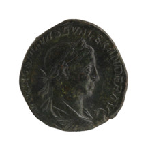Sestertius, standing emperor, Alexander Severus (Roman emperor; 222–235) — iconography: globes. Obv